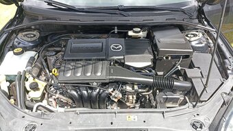 Mazda 3 1,6 benzín - 8