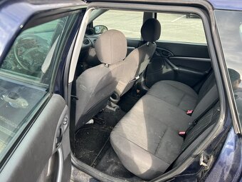 Ford Focus 1.8TDCi - 8