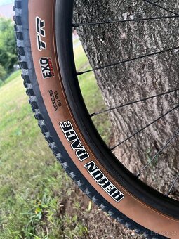 Canyon Lux CF 8. Rok 2021. - 8