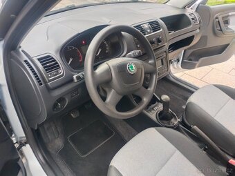 Škoda fabia 2 combi 1.4 i 63 kW rok 2010  ,Klima , serviska - 8