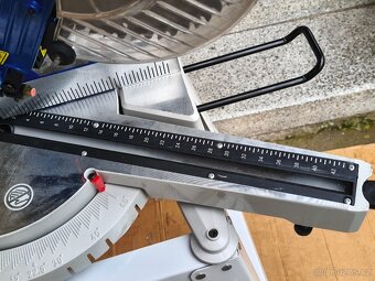 Prodám VELKOU NEPOUŽITOU pokosovou pilu s posuvem Herkules - 8