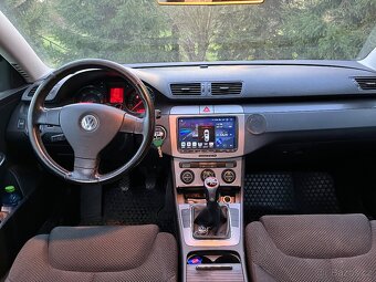 Prodám Volkswagen Passat - 8