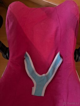 Autosedačka pro panenky Smoby - 8