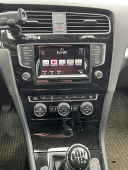 Volkswagen Golf 1.6TDi - 8