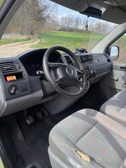 Volkswagen T5 Caravelle 1.9 TDI 77kW – 9 míst - 8
