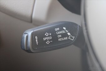 Audi Q5 2.0 TDI 140kW QUATTRO NAVI ČR (2015) - 8