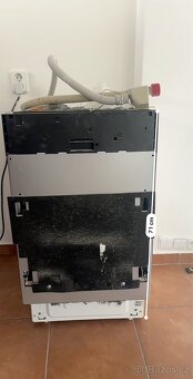 Vestavná myčka BEKO - model BDUN15O30X - 8