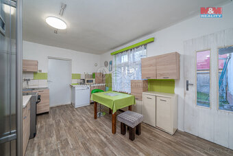 Prodej rodinného domu, 180 m², Lipová - Hrochov - 8