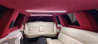 Limuzína Lincoln town car - 8