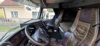 Hákový nosič kontejneru Volvo FH16 e5 6x4 2010 - 8