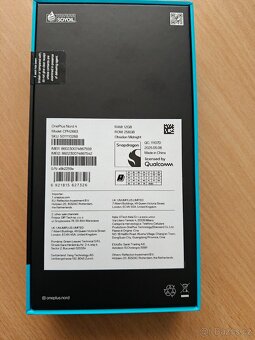 Apple Iphone 11 Pro Max 64GB + Oneplus nord 4 12/256 GB - 8