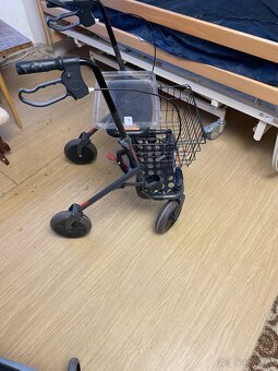 Elektrická zdravotní postel - 8