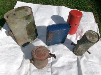 prodám různé hasičské vybavení, autosoučástky, plechové nádr - 8