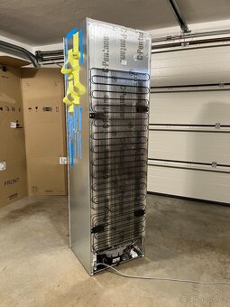 Vestavná lednice Bosch Serie 4 KIN96VFD0 / nová / záruka - 8