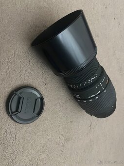 Sigma 70-300mm f4-5,6 APO DG Macro pre Nikon objektív - 8