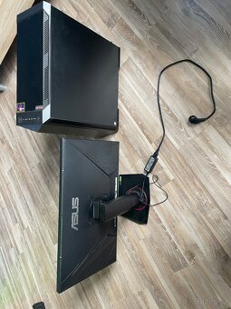 Herní PC RTX 2060 Super s monitorem. - 8