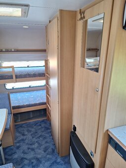 Prodám karavan Dethleffs New Line 490 - 8