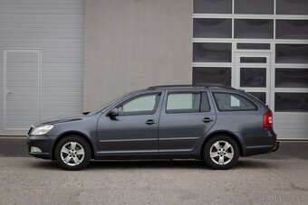 Škoda Octavia Combi 1.6 TDI CR DPF Elegance - 8