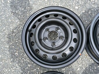 Nové orig plech.disky + poklice Hyundai I30 5,5J 15" ET47 - 8