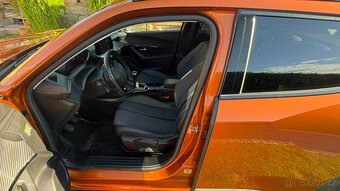 Peugeot 2008 - 8