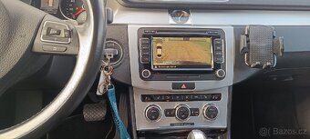 Volkswagen Passat - 8