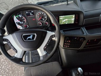 MAN TGX 33.500 6x4 MANUAL RETARDER iba 258tkm - 8