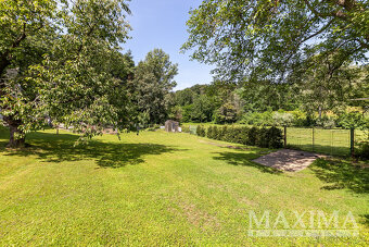 Pozemek  o ploše 886 m2 - Panenské Břežany, Panenské Břežany - 8