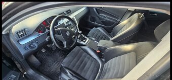 Volkswagen Passat 2.0TDi 4x4 - 8