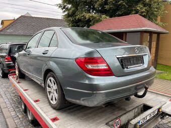 Mercedes-Benz C350cdi C220cdi C180 AMG w204 náhradní díly - 8