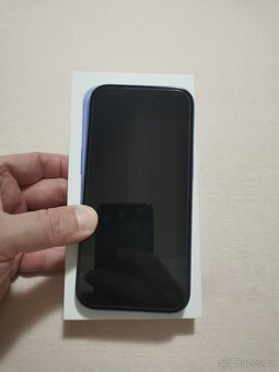 Prodám iPhone 16 - 128gb - 8