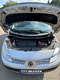 Renault Megane Scenic 2 1.5dCi - 8
