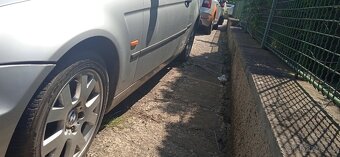 BMW E46 Compact 320 td - 8