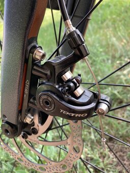 Gravel Giant Revolt 2 - 8
