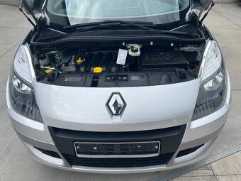 RENAULT SCENIC 1.6i 81KW 1.Maji Navi 81000km 2xkola TAŽNÉ - 8