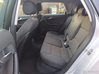 Krásná Audi A3 1.6 MPI 138345km Tempomat - 8