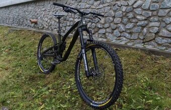 GT Force CarbonPRO - 8