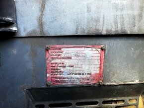 33t rypadlo pásové Komatsu - 8