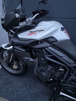 Triumph Tiger 800 ABS - 8