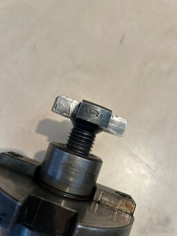 Držák nástrojů PN 241440 - 8