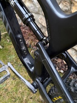 Canyon Spectral CF 8 - 8