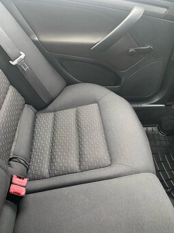 Škoda Octavia 2 Facelift 1.6 TDi 77kW - 8