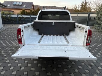 Nissan Navara 3.0 Dci V6 170kw, 4x4, automat, kůže, - 8