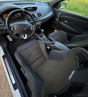 2011 Renault Megane 2.0 RS - 8