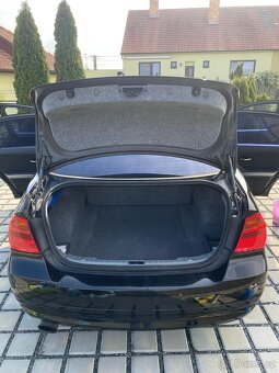 BMW E90 318d - 8