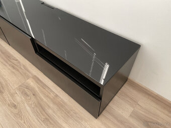 TV stolek Ikea Besta - 8