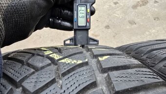 Zimní pneu 235/40/19 Good Year - 8