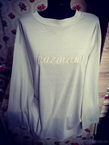 Halenky-mikiny-svetříky - 8