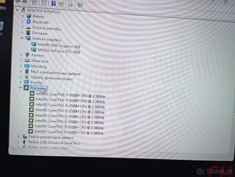 HP omen 17 herní obr 17.3 Full HD 24g DDR 4 - 8