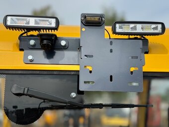 kloubový kolový nakladač Eurotrac - 8