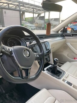 Volkswagen Passat b8 - 8